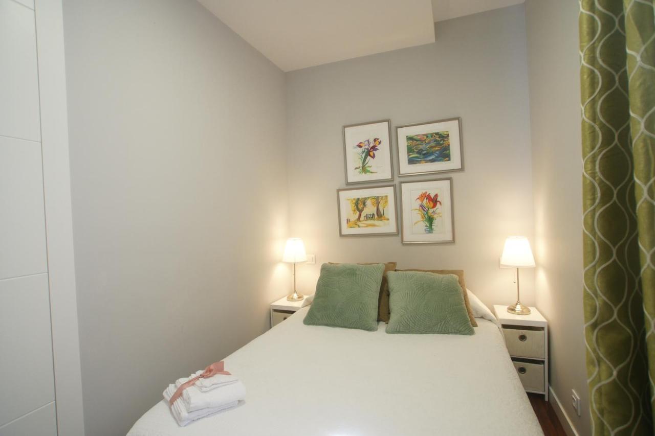 Apartamento Al Lado De Gran Via - Pink Madrid Bagian luar foto