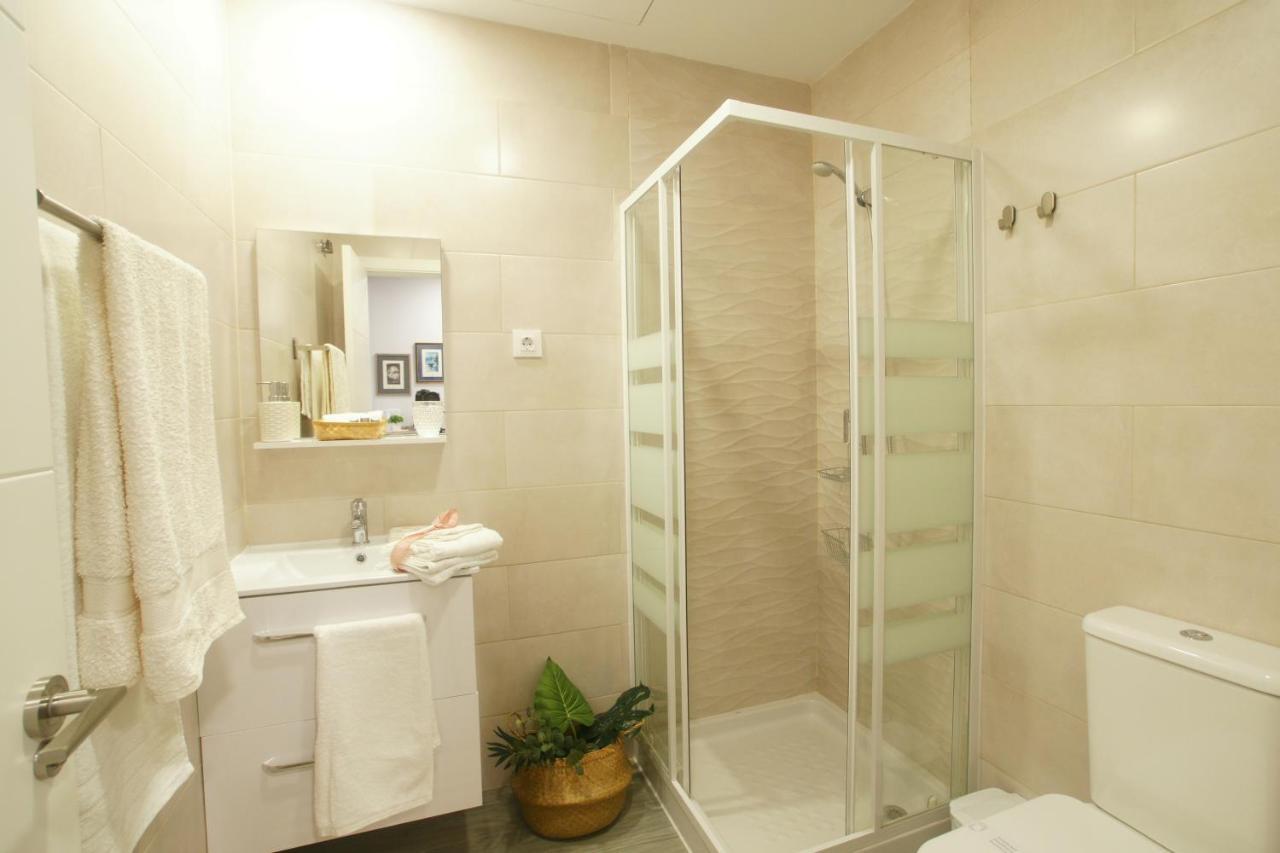 Apartamento Al Lado De Gran Via - Pink Madrid Bagian luar foto
