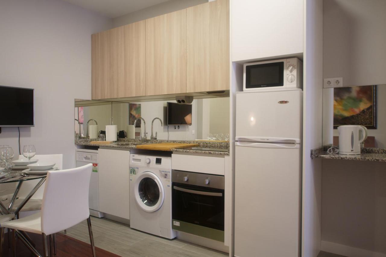 Apartamento Al Lado De Gran Via - Pink Madrid Bagian luar foto