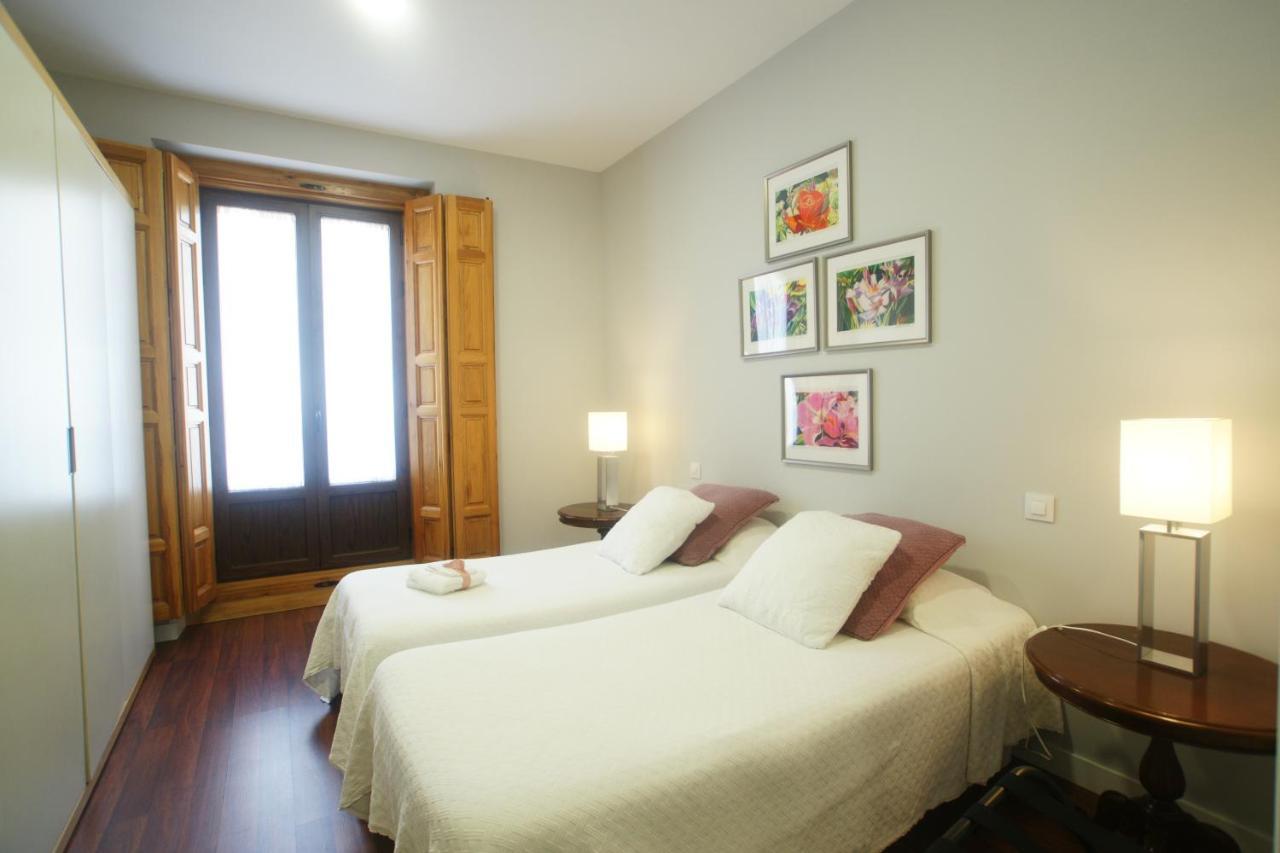 Apartamento Al Lado De Gran Via - Pink Madrid Bagian luar foto